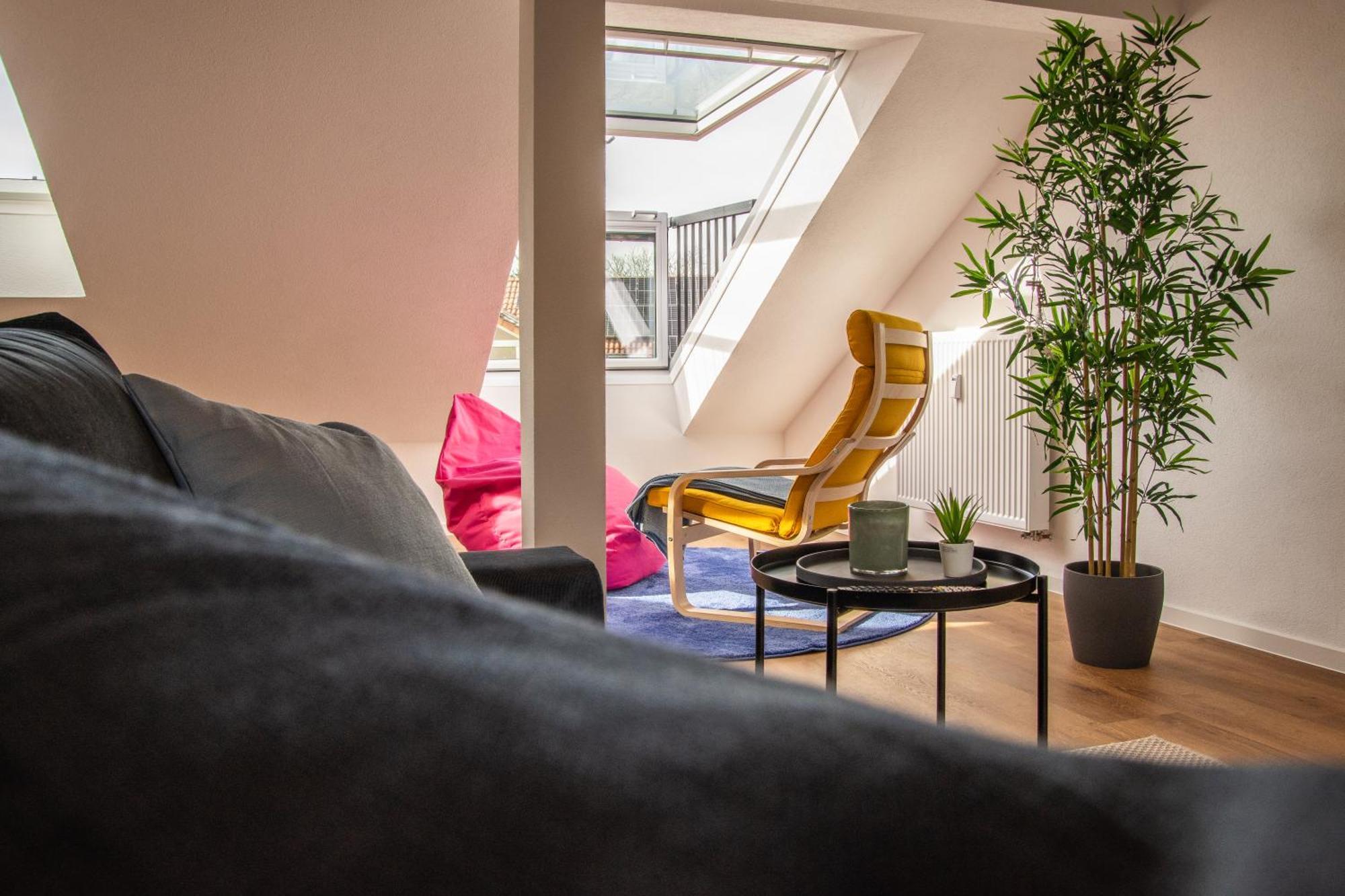 Das Raum-Wunder Mit Kueche Und Smart-Tv Karlsruhe Bagian luar foto